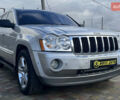 Серый Джип Гранд Чероки, объемом двигателя 5.65 л и пробегом 244 тыс. км за 9200 $, фото 1 на Automoto.ua
