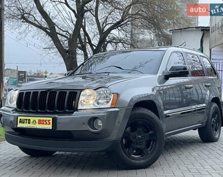 Сірий Джип Grand Cherokee, об'ємом двигуна 5.7 л та пробігом 205 тис. км за 11999 $, фото 1 на Automoto.ua