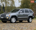 Джип Grand Cherokee 2006 у Житомирі на Automoto.ua Сірий Джип Grand Cherokee, об'ємом двигуна 3 л та пробігом 243 тис. км за 9999 $, фото 2 на Automoto.ua
