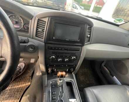 Сірий Джип Grand Cherokee, об'ємом двигуна 3 л та пробігом 275 тис. км за 5547 $, фото 6 на Automoto.ua