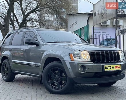 Сірий Джип Grand Cherokee, об'ємом двигуна 5.7 л та пробігом 205 тис. км за 11999 $, фото 2 на Automoto.ua