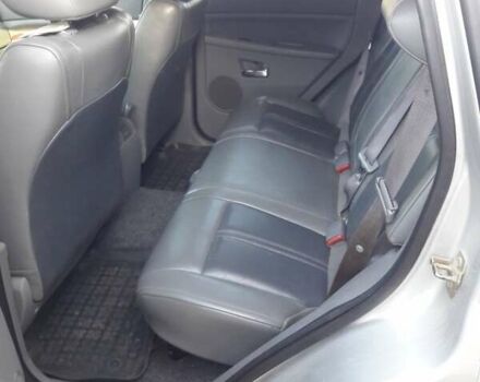 Серый Джип Гранд Чероки, объемом двигателя 5.65 л и пробегом 171 тыс. км за 10800 $, фото 5 на Automoto.ua