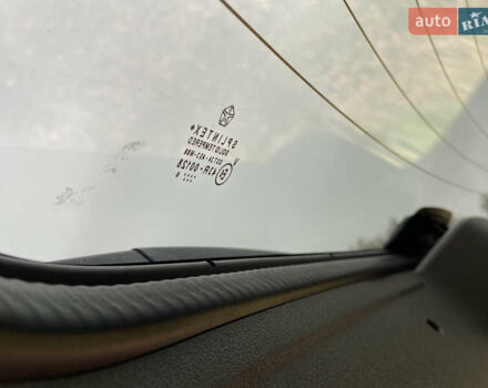 Джип Grand Cherokee 2006 у Житомирі на Automoto.ua Сірий Джип Grand Cherokee, об'ємом двигуна 3 л та пробігом 243 тис. км за 9999 $, фото 49 на Automoto.ua