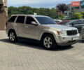 Сірий Джип Grand Cherokee, об'ємом двигуна 5.65 л та пробігом 242 тис. км за 9000 $, фото 2 на Automoto.ua