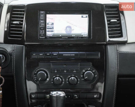 Серый Джип Гранд Чероки, объемом двигателя 6.06 л и пробегом 154 тыс. км за 14900 $, фото 23 на Automoto.ua