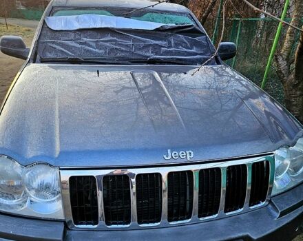 Серый Джип Гранд Чероки, объемом двигателя 3 л и пробегом 347 тыс. км за 9000 $, фото 4 на Automoto.ua