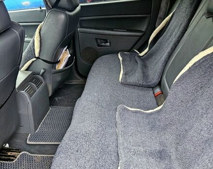 Серый Джип Гранд Чероки, объемом двигателя 3 л и пробегом 347 тыс. км за 9000 $, фото 6 на Automoto.ua