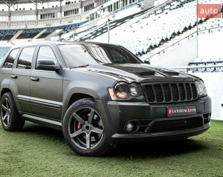 Серый Джип Гранд Чероки, объемом двигателя 6.06 л и пробегом 154 тыс. км за 15900 $, фото 13 на Automoto.ua