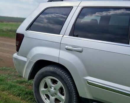 Серый Джип Гранд Чероки, объемом двигателя 2.99 л и пробегом 380 тыс. км за 9490 $, фото 7 на Automoto.ua