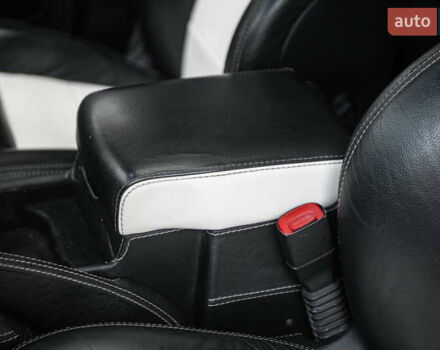 Серый Джип Гранд Чероки, объемом двигателя 6.06 л и пробегом 154 тыс. км за 15900 $, фото 43 на Automoto.ua