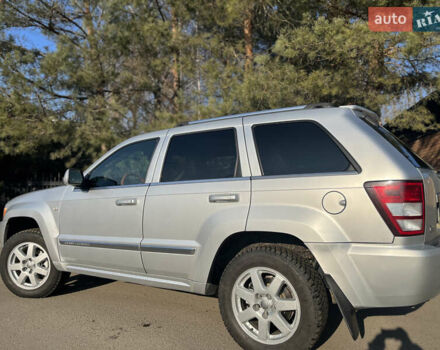 Сірий Джип Grand Cherokee, об'ємом двигуна 2.99 л та пробігом 303 тис. км за 10490 $, фото 6 на Automoto.ua