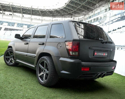 Серый Джип Гранд Чероки, объемом двигателя 6.06 л и пробегом 154 тыс. км за 14900 $, фото 69 на Automoto.ua