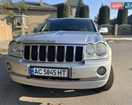 Сірий Джип Grand Cherokee, об'ємом двигуна 2.99 л та пробігом 303 тис. км за 10490 $, фото 1 на Automoto.ua