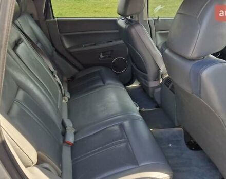 Серый Джип Гранд Чероки, объемом двигателя 2.99 л и пробегом 380 тыс. км за 9490 $, фото 13 на Automoto.ua