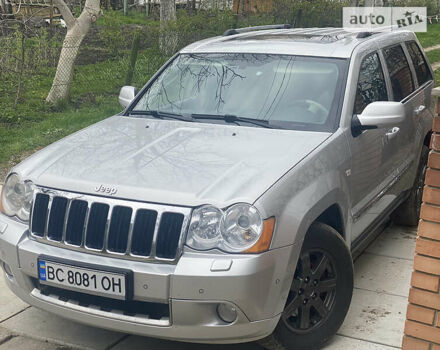 Сірий Джип Grand Cherokee, об'ємом двигуна 3 л та пробігом 253 тис. км за 12000 $, фото 27 на Automoto.ua