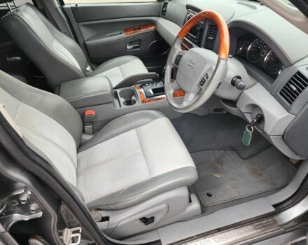 Сірий Джип Grand Cherokee, об'ємом двигуна 3 л та пробігом 189 тис. км за 5868 $, фото 14 на Automoto.ua
