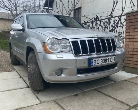 Сірий Джип Grand Cherokee, об'ємом двигуна 3 л та пробігом 253 тис. км за 12000 $, фото 34 на Automoto.ua