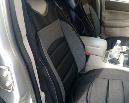 Серый Джип Гранд Чероки, объемом двигателя 2.99 л и пробегом 233 тыс. км за 11000 $, фото 9 на Automoto.ua