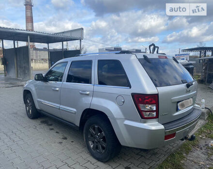 Сірий Джип Grand Cherokee, об'ємом двигуна 3 л та пробігом 253 тис. км за 12000 $, фото 12 на Automoto.ua