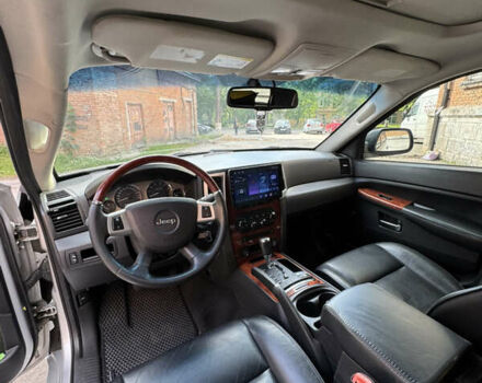 Серый Джип Гранд Чероки, объемом двигателя 2.99 л и пробегом 242 тыс. км за 13500 $, фото 16 на Automoto.ua