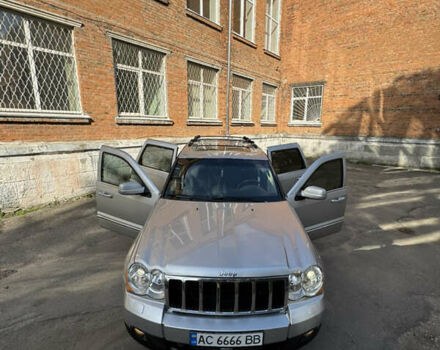 Серый Джип Гранд Чероки, объемом двигателя 2.99 л и пробегом 242 тыс. км за 13500 $, фото 4 на Automoto.ua