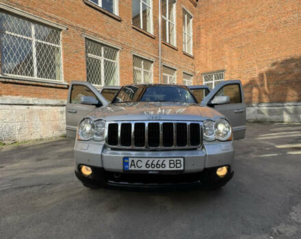 Серый Джип Гранд Чероки, объемом двигателя 2.99 л и пробегом 242 тыс. км за 13500 $, фото 5 на Automoto.ua