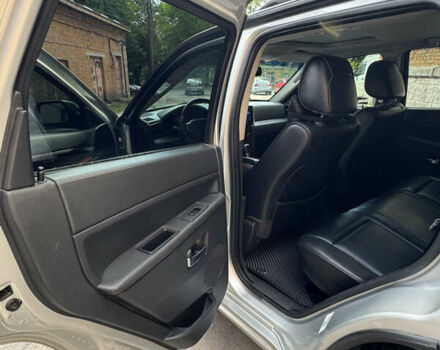 Серый Джип Гранд Чероки, объемом двигателя 2.99 л и пробегом 242 тыс. км за 13500 $, фото 19 на Automoto.ua