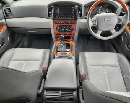 Сірий Джип Grand Cherokee, об'ємом двигуна 3 л та пробігом 189 тис. км за 5868 $, фото 22 на Automoto.ua