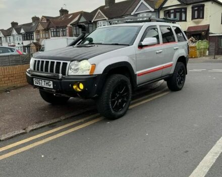 Сірий Джип Grand Cherokee, об'ємом двигуна 3 л та пробігом 200 тис. км за 7554 $, фото 1 на Automoto.ua