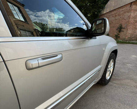 Серый Джип Гранд Чероки, объемом двигателя 2.99 л и пробегом 242 тыс. км за 13500 $, фото 6 на Automoto.ua