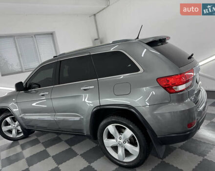 Сірий Джип Grand Cherokee, об'ємом двигуна 3 л та пробігом 164 тис. км за 18599 $, фото 124 на Automoto.ua