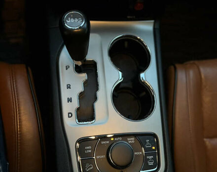 Серый Джип Гранд Чероки, объемом двигателя 2.99 л и пробегом 94 тыс. км за 25799 $, фото 31 на Automoto.ua