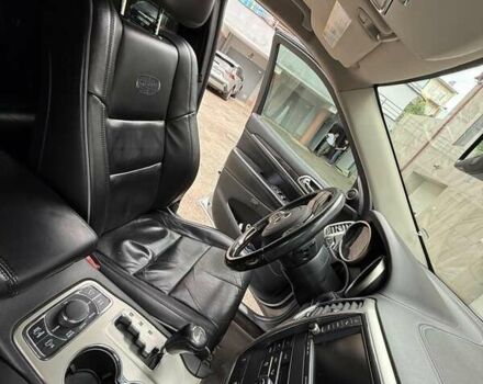 Сірий Джип Grand Cherokee, об'ємом двигуна 3 л та пробігом 205 тис. км за 13500 $, фото 9 на Automoto.ua