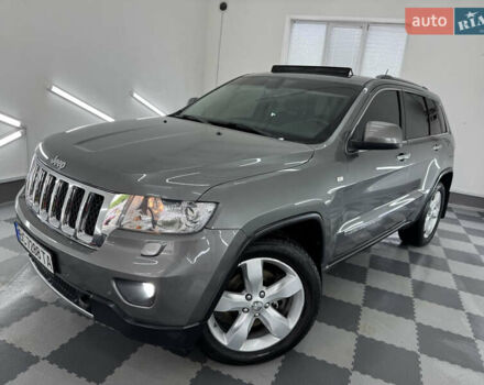 Сірий Джип Grand Cherokee, об'ємом двигуна 3 л та пробігом 164 тис. км за 18599 $, фото 86 на Automoto.ua