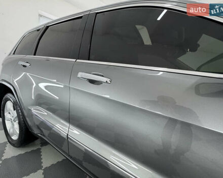 Сірий Джип Grand Cherokee, об'ємом двигуна 3 л та пробігом 164 тис. км за 18599 $, фото 67 на Automoto.ua