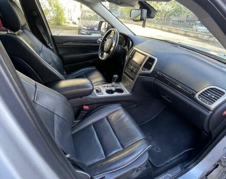 Сірий Джип Grand Cherokee, об'ємом двигуна 2.99 л та пробігом 108 тис. км за 22789 $, фото 1 на Automoto.ua