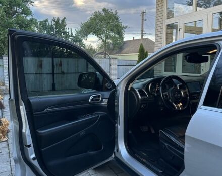 Сірий Джип Grand Cherokee, об'ємом двигуна 3 л та пробігом 183 тис. км за 15500 $, фото 6 на Automoto.ua