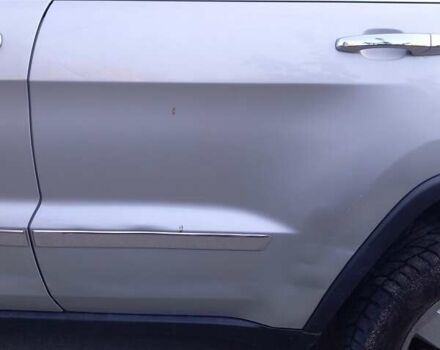 Сірий Джип Grand Cherokee, об'ємом двигуна 3 л та пробігом 207 тис. км за 13500 $, фото 30 на Automoto.ua
