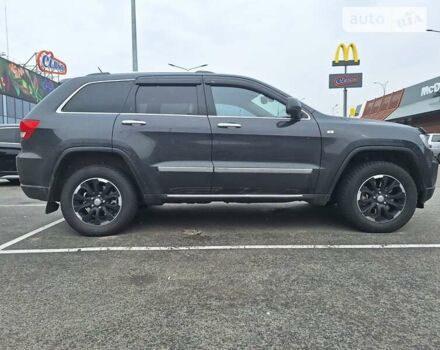 Сірий Джип Grand Cherokee, об'ємом двигуна 2.99 л та пробігом 230 тис. км за 16999 $, фото 6 на Automoto.ua