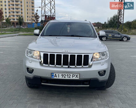 Сірий Джип Grand Cherokee, об'ємом двигуна 2.99 л та пробігом 300 тис. км за 14700 $, фото 7 на Automoto.ua