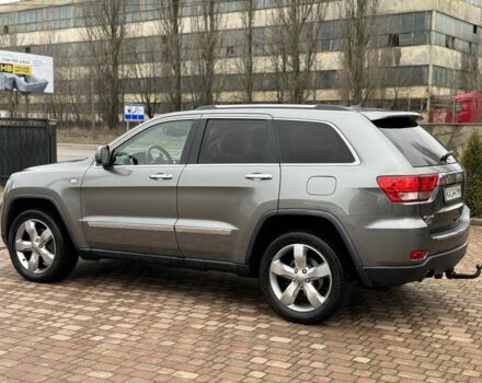 Сірий Джип Grand Cherokee, об'ємом двигуна 3 л та пробігом 275 тис. км за 16900 $, фото 6 на Automoto.ua