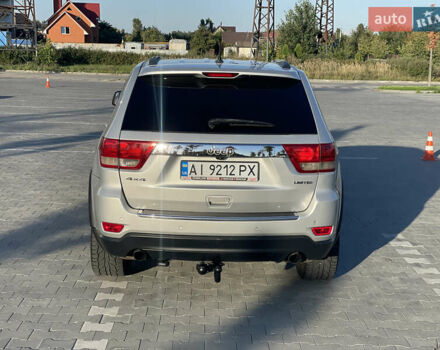 Сірий Джип Grand Cherokee, об'ємом двигуна 2.99 л та пробігом 300 тис. км за 14700 $, фото 3 на Automoto.ua