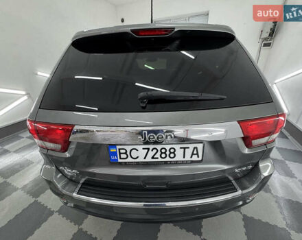 Сірий Джип Grand Cherokee, об'ємом двигуна 3 л та пробігом 164 тис. км за 18599 $, фото 133 на Automoto.ua