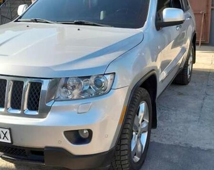 Сірий Джип Grand Cherokee, об'ємом двигуна 2.99 л та пробігом 240 тис. км за 17000 $, фото 2 на Automoto.ua