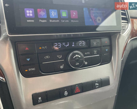 Сірий Джип Grand Cherokee, об'ємом двигуна 2.99 л та пробігом 300 тис. км за 14700 $, фото 20 на Automoto.ua