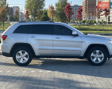 Сірий Джип Grand Cherokee, об'ємом двигуна 2.99 л та пробігом 300 тис. км за 14700 $, фото 5 на Automoto.ua