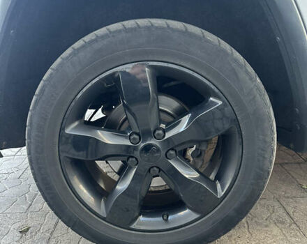 Сірий Джип Grand Cherokee, об'ємом двигуна 3 л та пробігом 196 тис. км за 15500 $, фото 9 на Automoto.ua