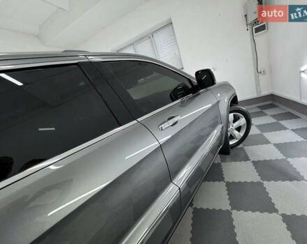 Сірий Джип Grand Cherokee, об'ємом двигуна 3 л та пробігом 164 тис. км за 18599 $, фото 111 на Automoto.ua