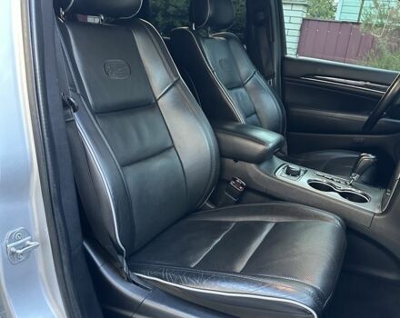 Сірий Джип Grand Cherokee, об'ємом двигуна 3 л та пробігом 183 тис. км за 15500 $, фото 12 на Automoto.ua