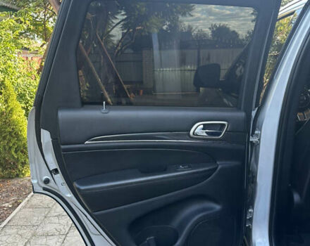 Сірий Джип Grand Cherokee, об'ємом двигуна 3 л та пробігом 196 тис. км за 15500 $, фото 15 на Automoto.ua